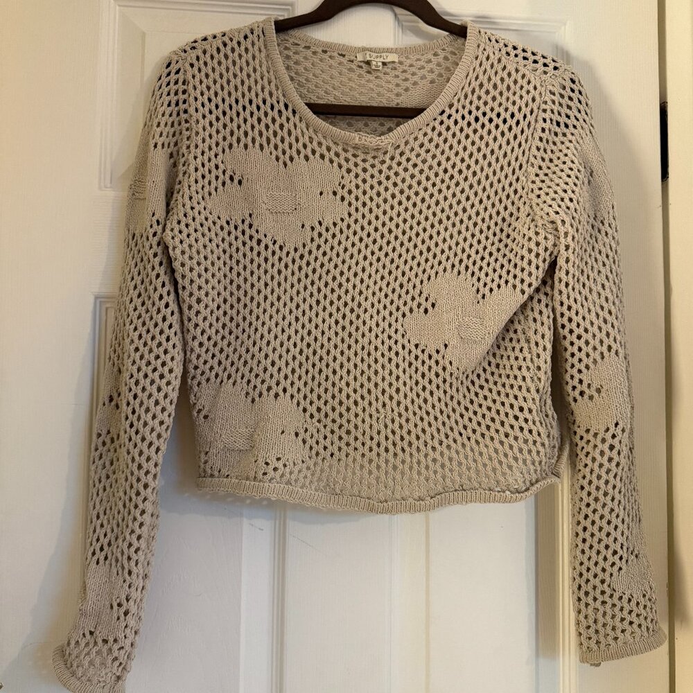 Z SUPPLY Cropped Open Knit Flower Sweater | Size Small